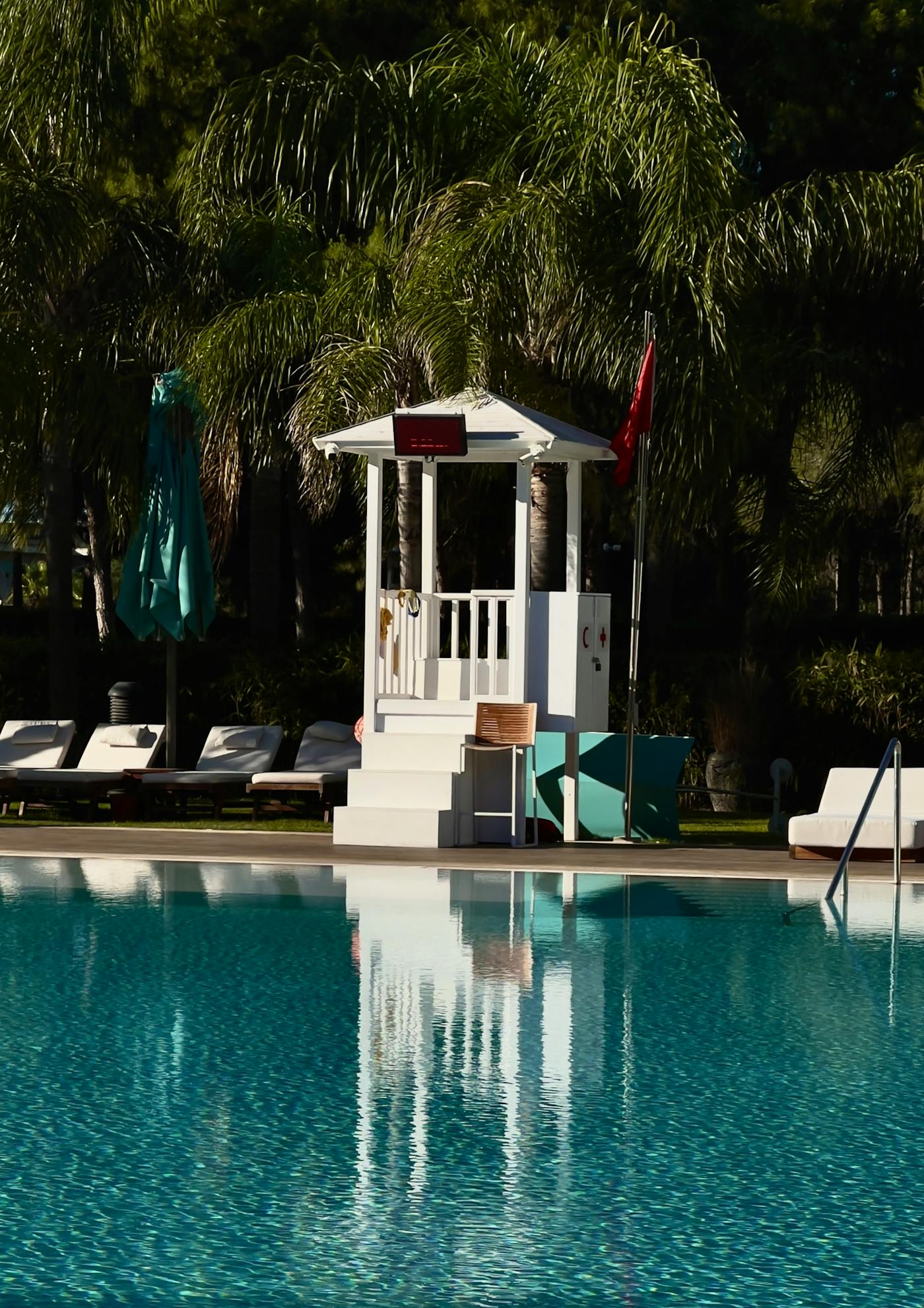 Otel Havuzu